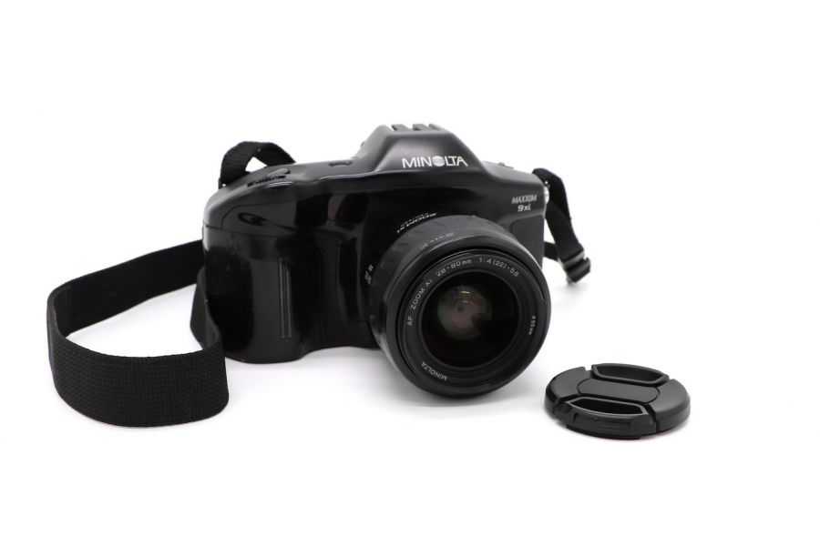 Minolta Maxxum 9xi kit