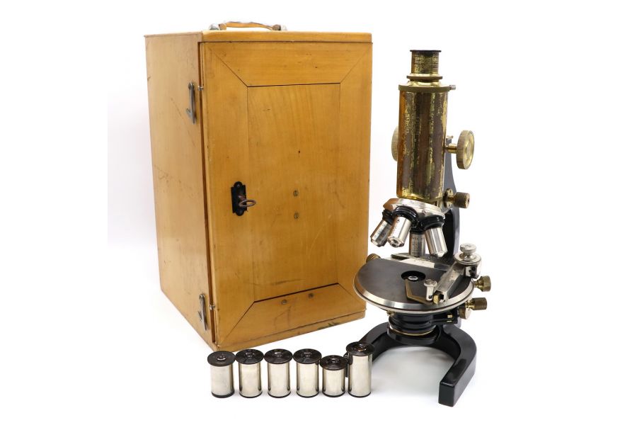 Микроскоп F.Koristka Off. Galileo