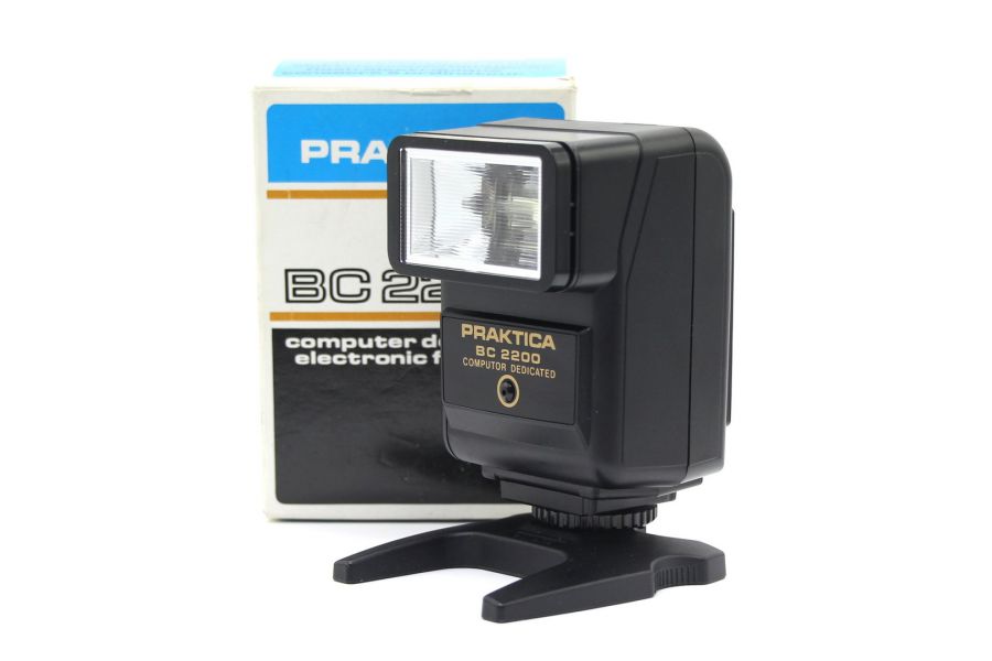 Фотовспышка Praktica BC 2200 в упаковке