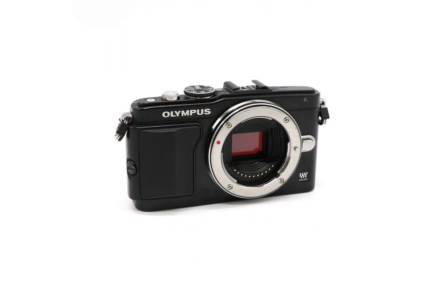 Olympus pen E-PL5 body (пробег 73580 кадров)