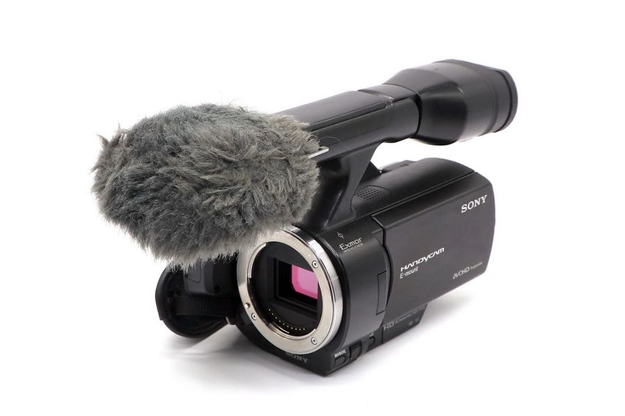 Видеокамера Sony NEX-VG20E