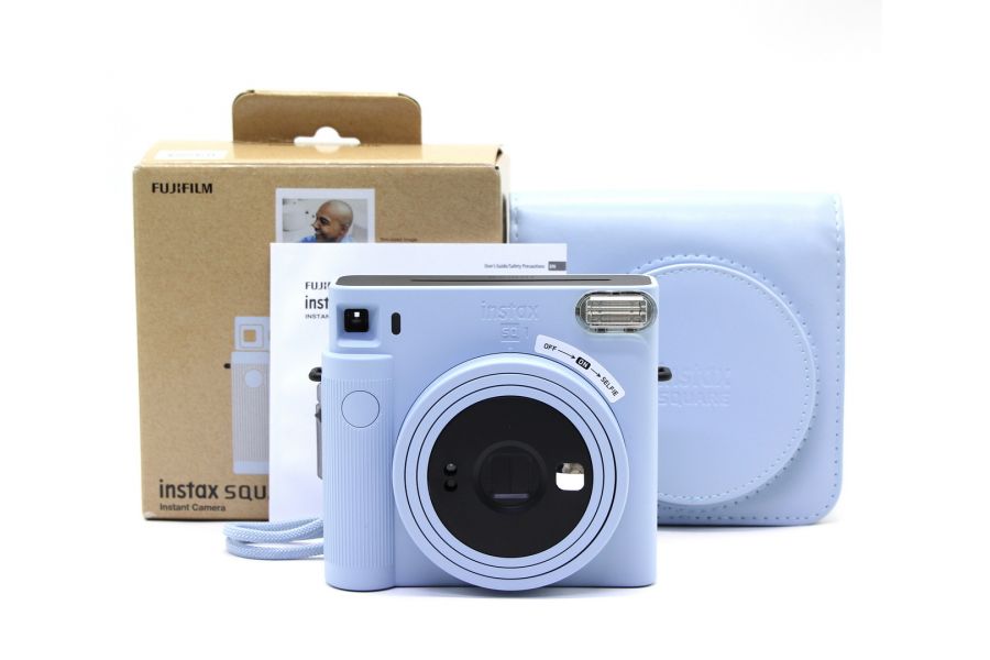 Fujifilm Instax SQ1 Glacier Blue в упаковке