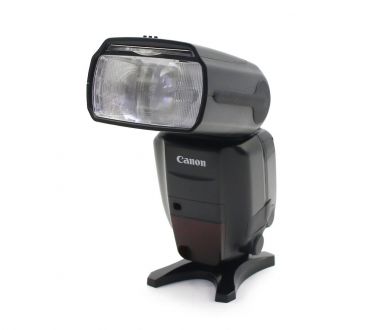Фотовспышка Canon Speedlite 600EX-RT в упаковке