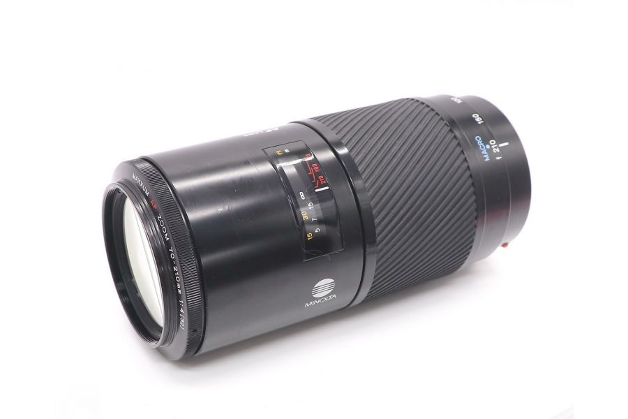 Minolta MAXXUM AF Zoom 70-210mm f/4(32)