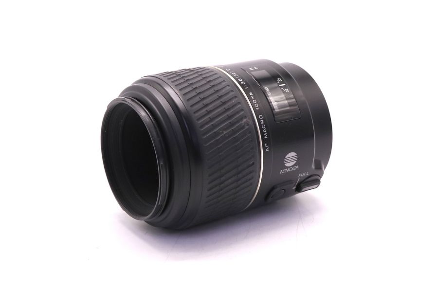 Minolta AF 100mm f/2.8(32) Macro (Japan)