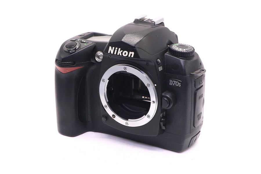 Nikon D70s body (пробег неизвестен)