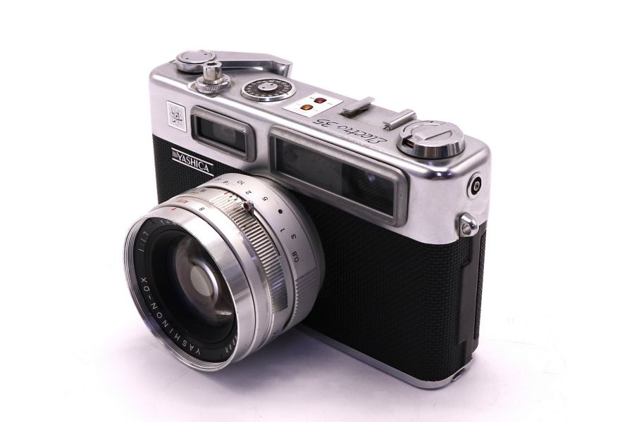 Yashica Electro 35 (Japan, 1966)