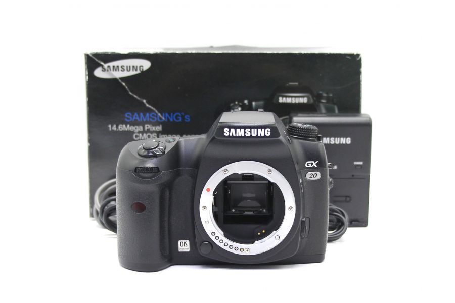 Samsung GX20 body в упаковке (пробег 9735 кадров)