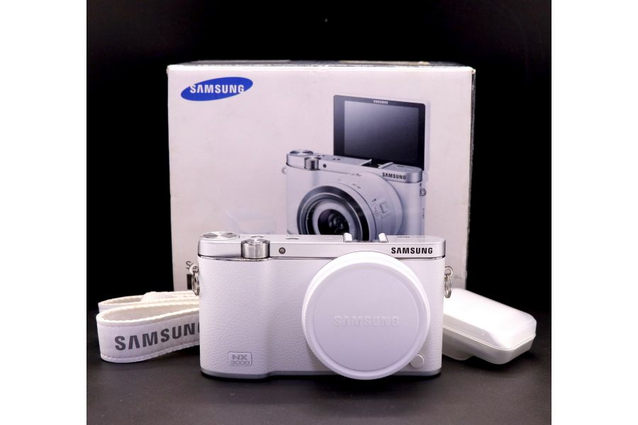 Samsung NX3000 body в упаковке 