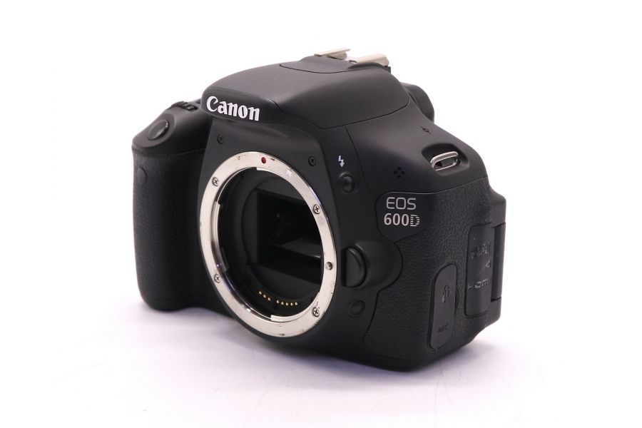 Canon EOS 600D body (пробег 4430 кадров)
