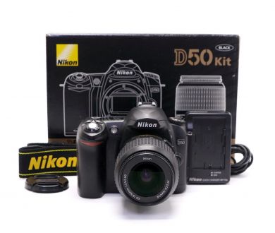 Nikon D50 kit в упаковке (пробег 7905 кадров)