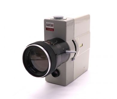 Кинокамера Ломо Лантан (CCCР, 1970г)