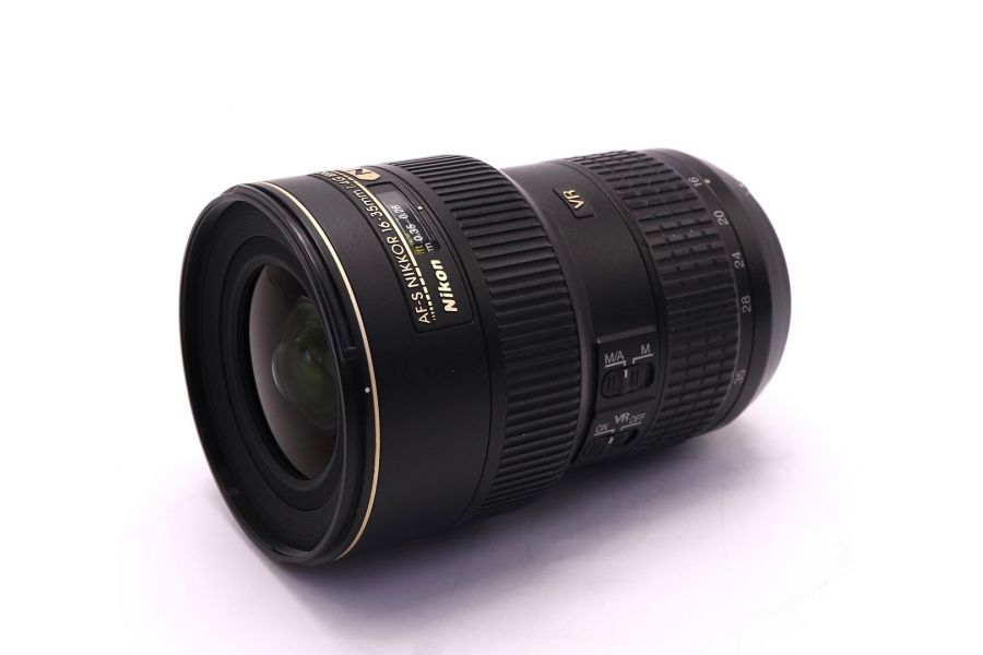 Nikon 16-35mm f/4G ED AF-S VR Nikkor (Japan, 2017)