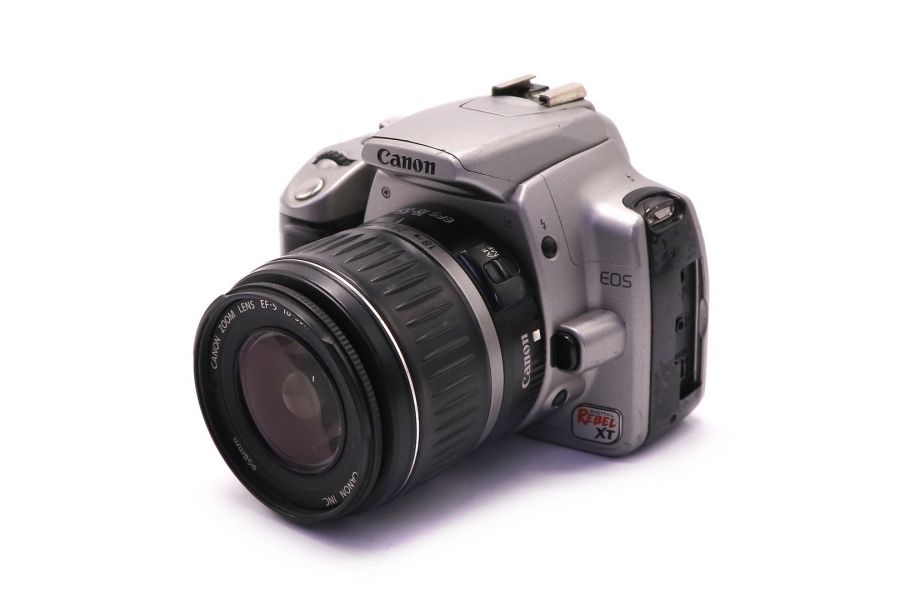 Canon EOS Rebel XT kit (Japan)