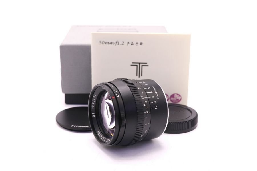 TTartisan 50mm f/1.2 for Micro 4/3 в упаковке
