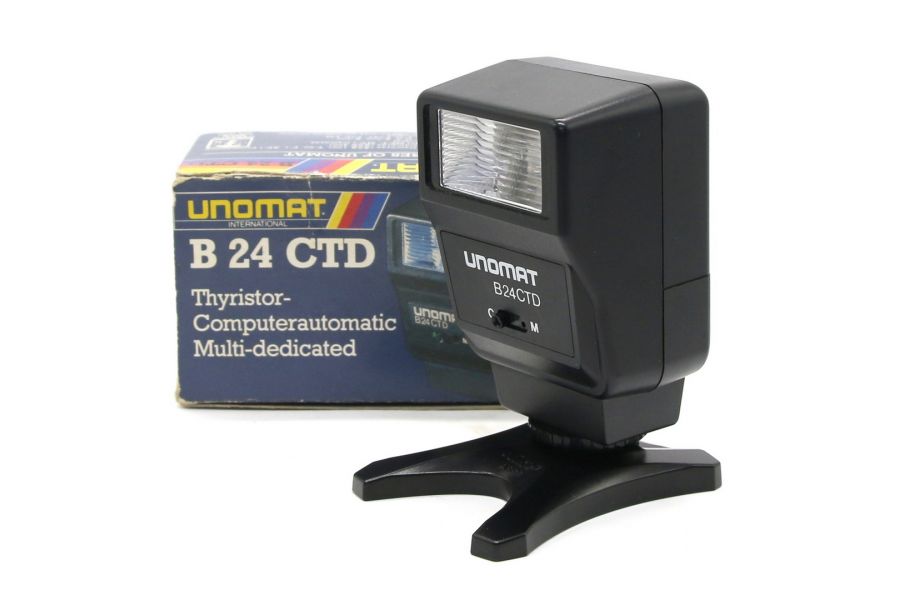 Фотовспышка Unomat B24 CTD в упаковке
