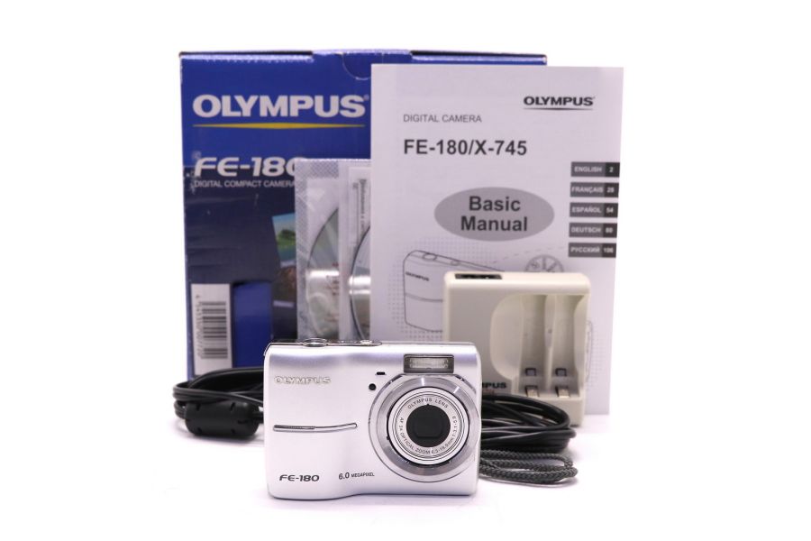 Olympus FE-180 в упаковке