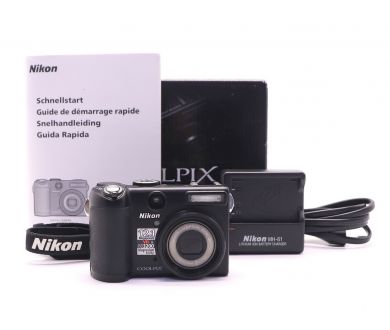 Nikon Coolpix P5100 в упаковке