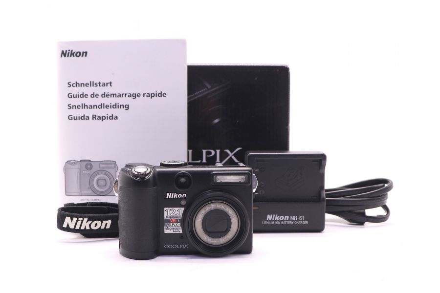Nikon Coolpix P5100 в упаковке