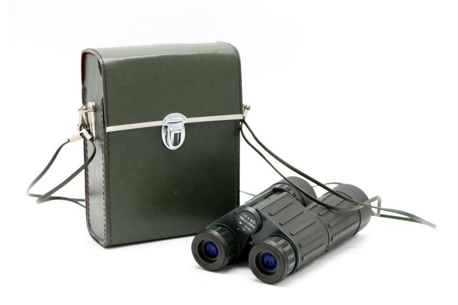 Бинокль 10x40