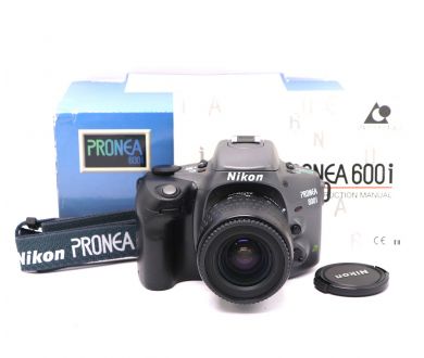 Nikon Pronea 600i kit в упаковке