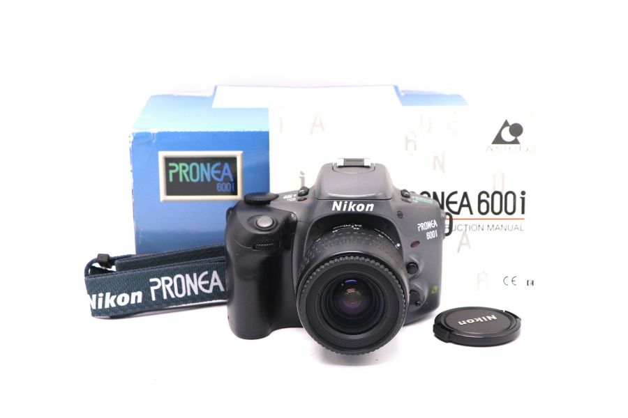 Nikon Pronea 600i kit в упаковке