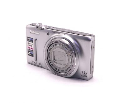 Компактный цифровой фотоаппарат Nikon Coolpix S9500