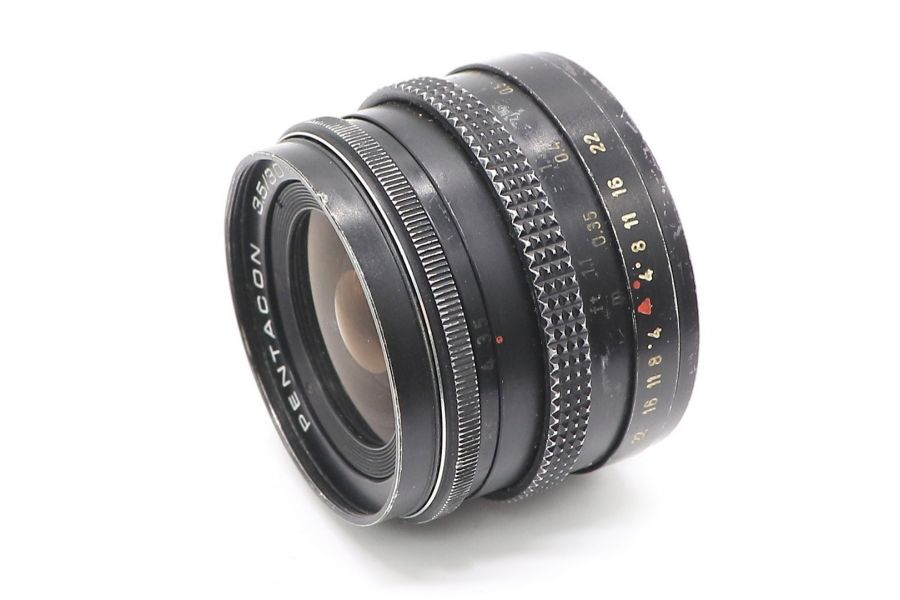 Pentacon 30mm f/3.5 (Германия)