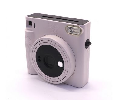 Fujifilm Instax SQUARE SQ1 белый