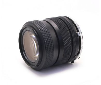 Tamron 28-70mm f/3.5-4.5 Minolta MD