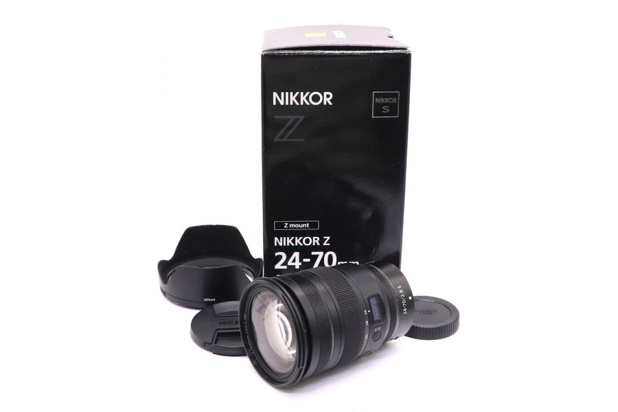 Nikon 24-70mm f/2.8 S Nikkor Z в упаковке