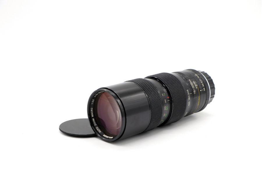 Soligor Auto-Zoom 75-205mm F3.5 Macro