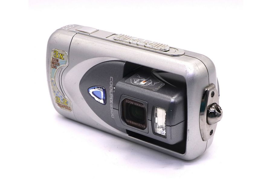 Nikon Coolpix 3500