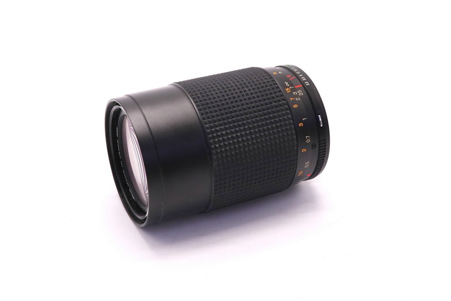 Konica Zoom-Hexanon AR 35-70mm f/3.5 (Japan, 1979)