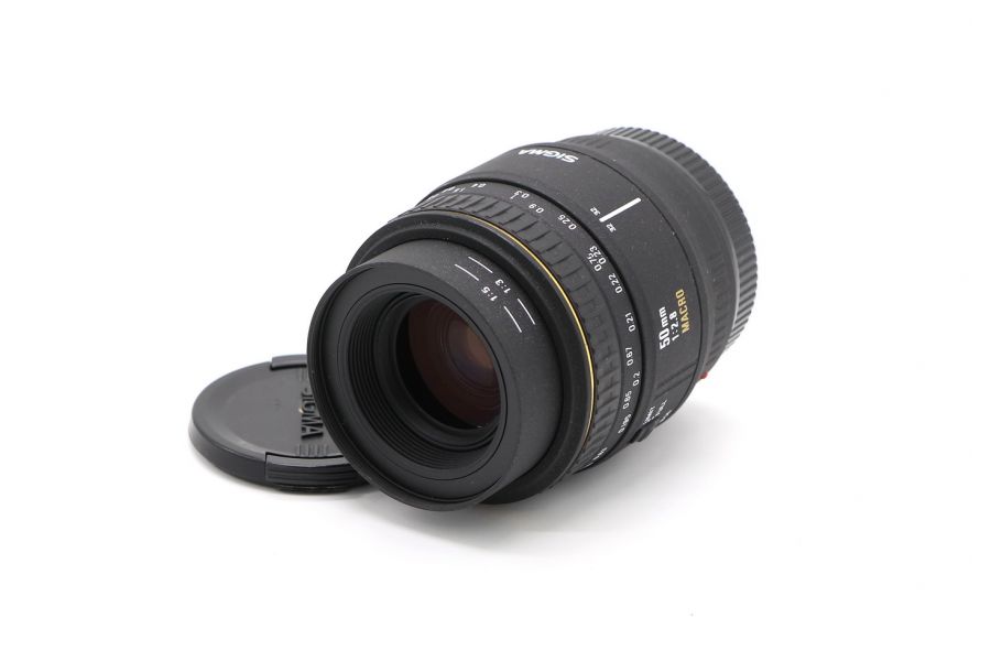 Sigma 50mm/2.8 Macro EX