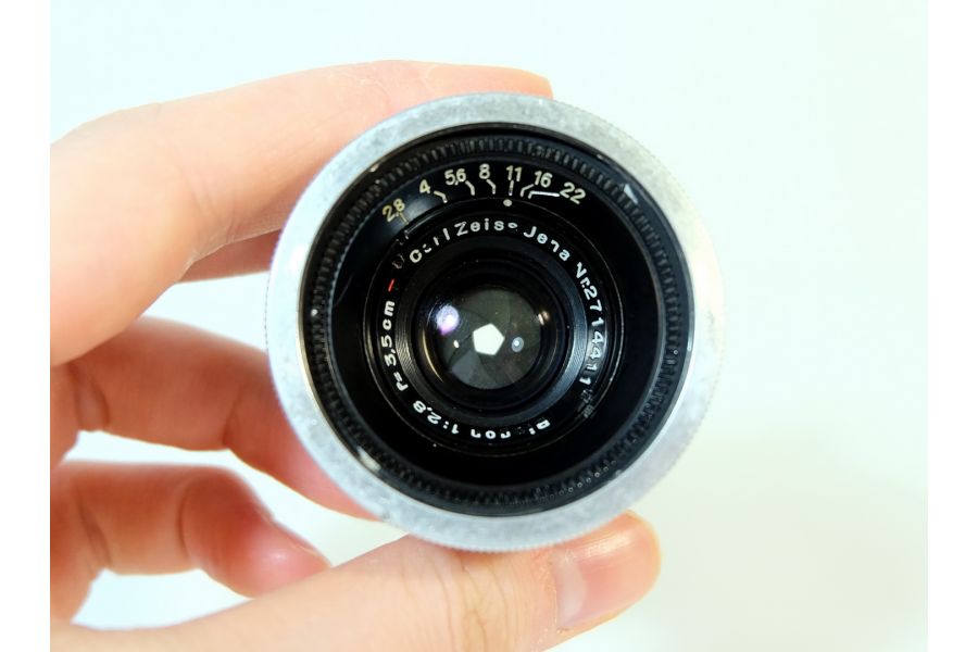 Biogon 2,8/35 T Carl Zeiss Jena M39 (Germany, 1942)