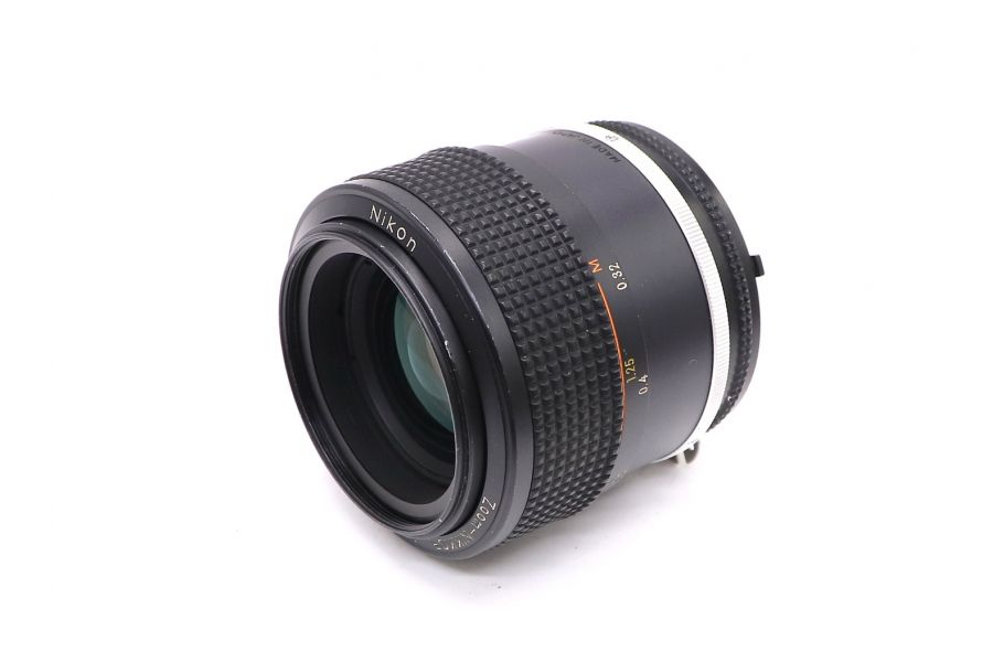 Nikon Zoom-Nikkor 28-50mm f/3.5