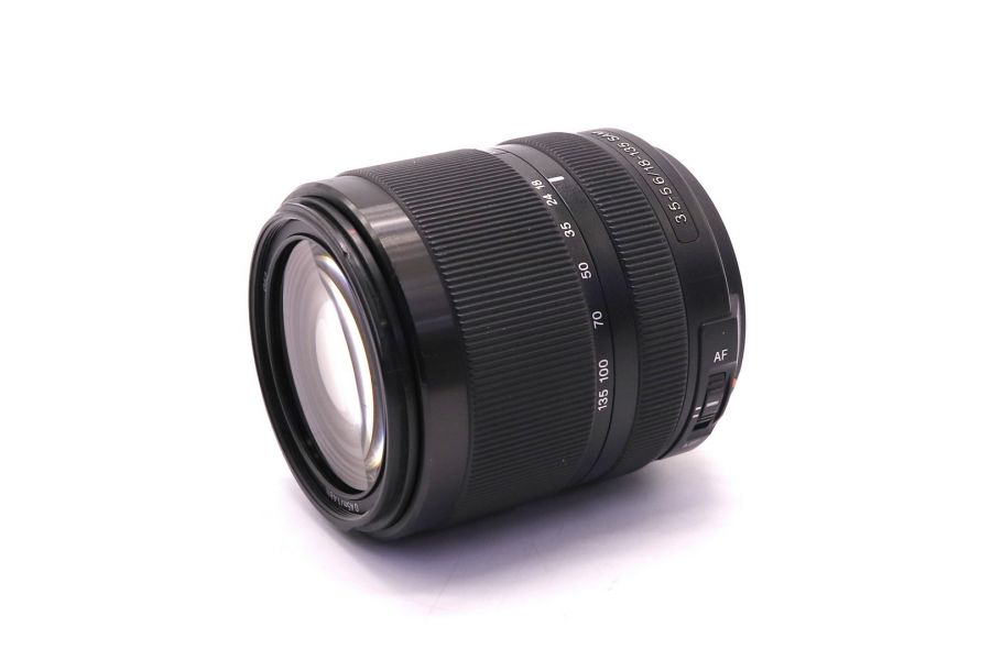 Sony DT 18-135mm f/3.5-5.6 SAM (SAL-18135) (Japan)