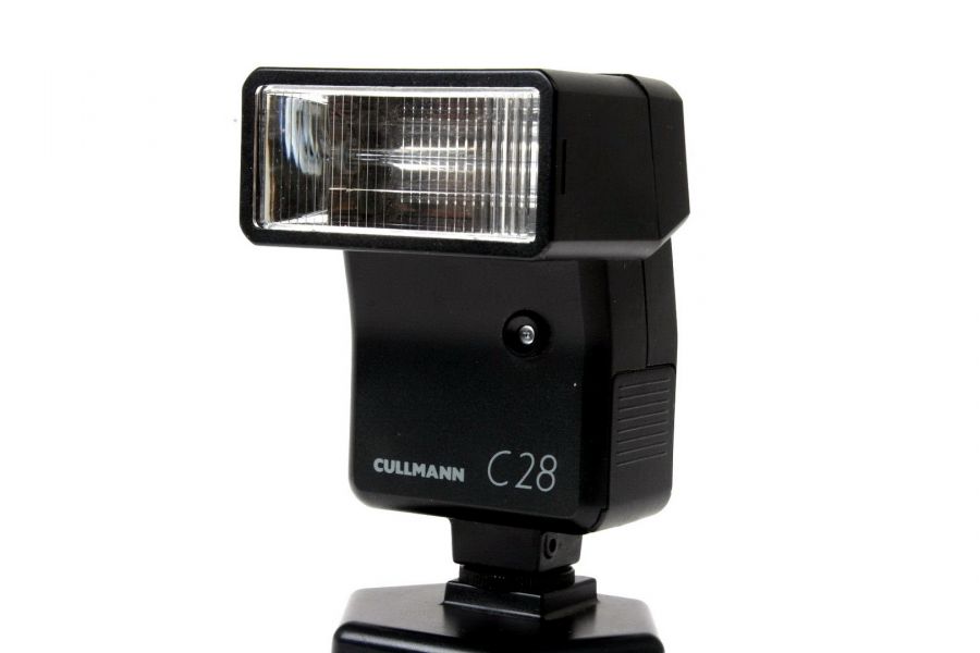 Фотовспышка Cullmann C28 (Germany, 1993)