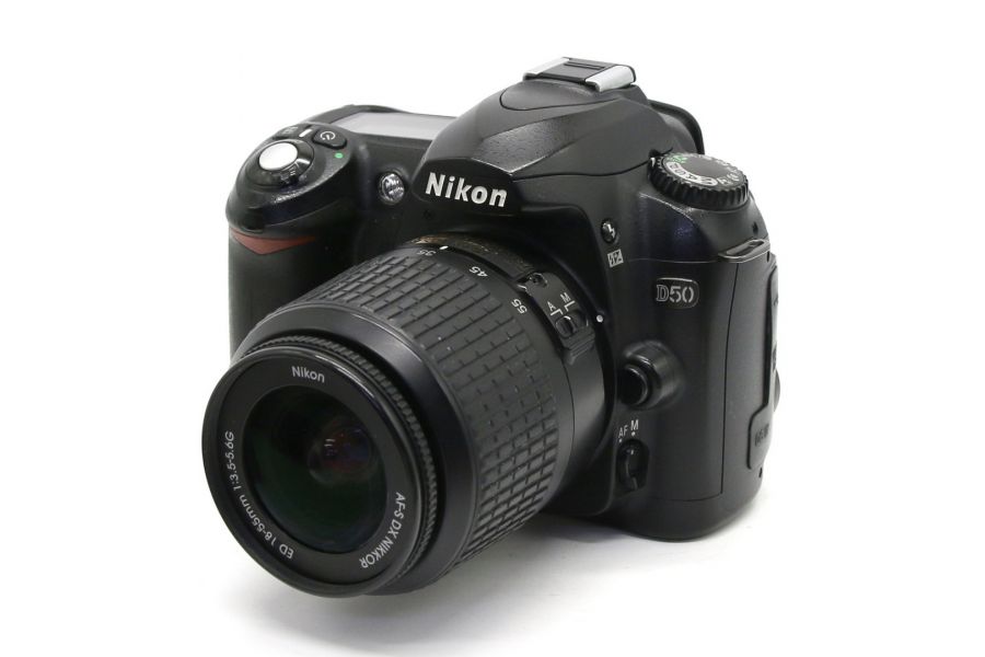 Nikon D50 kit (пробег 24725 кадров)