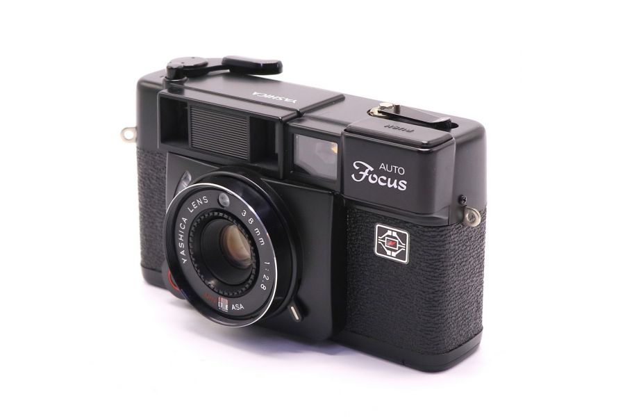 Yashica Auto Focus компактная плёночная камера