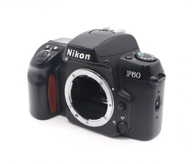 Nikon F60 body black