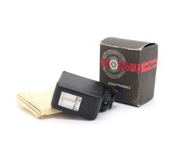 Фотовспышка Электроника ФЭ-28 (Звёздочка)