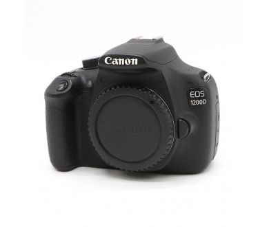 Canon EOS 1200D body (пробег 31560 кадров)