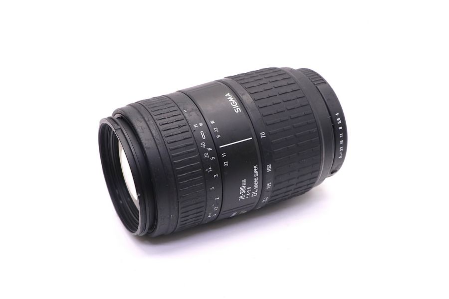 Sigma AF 70-300mm f/4-5.6 DL Macro Super for Pentax
