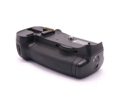 Купить Батарейная ручка Nikon MB-D10 оригинал Батарейная ручка Nikon MB-D10 оригинал