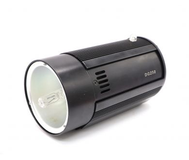 Осветитель DG250 б.