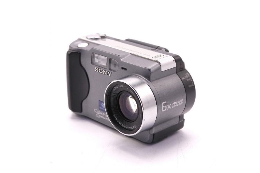 Sony Cyber-shot DSC-S30