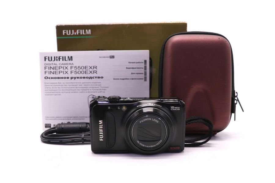 Компактный Fujifilm FinePix F500EXR в упаковке 