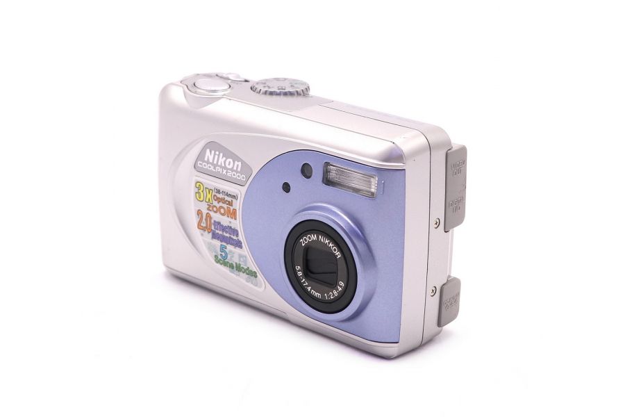 Nikon Coolpix 2000